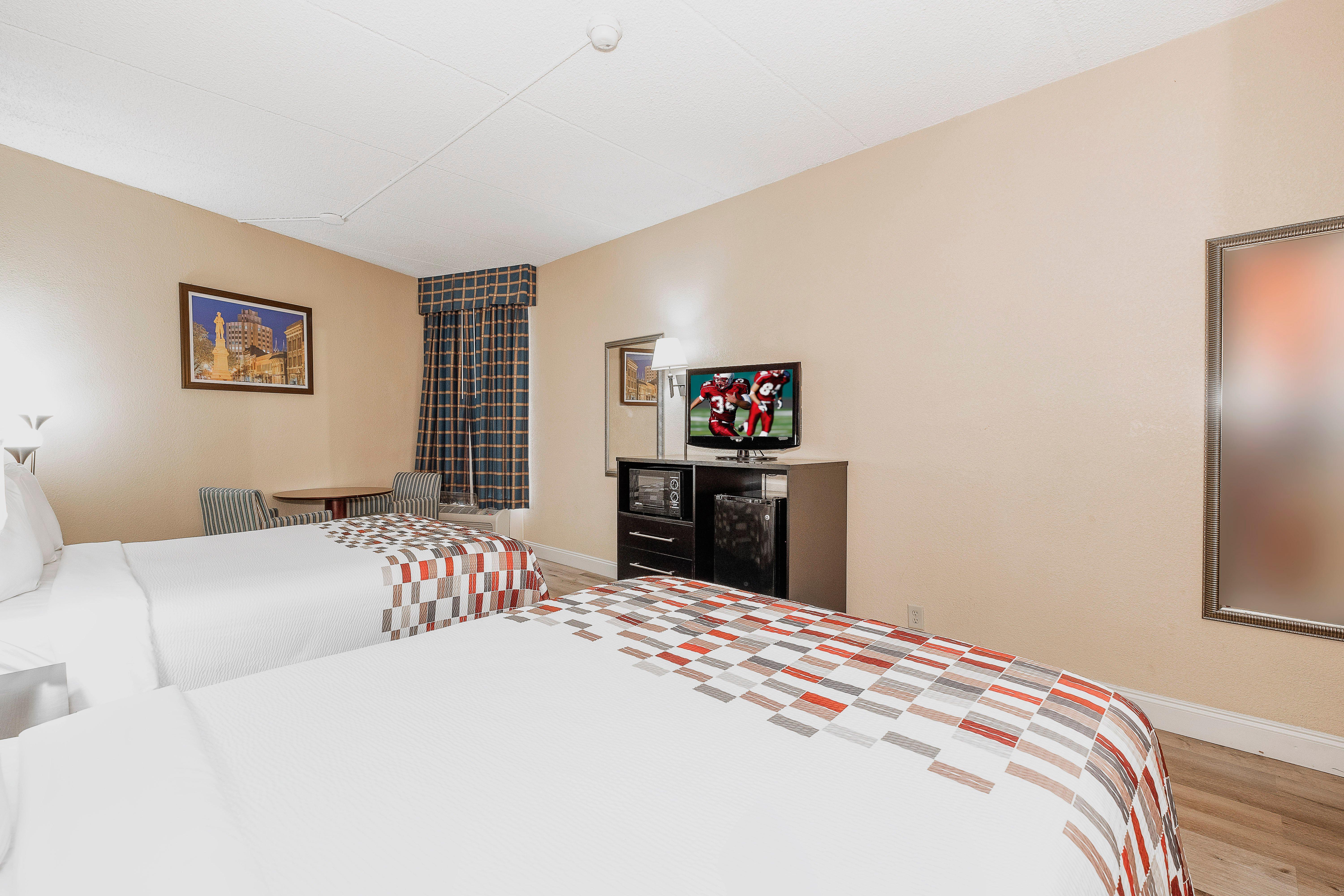 Red Roof Inn & Suites Мейкън Екстериор снимка