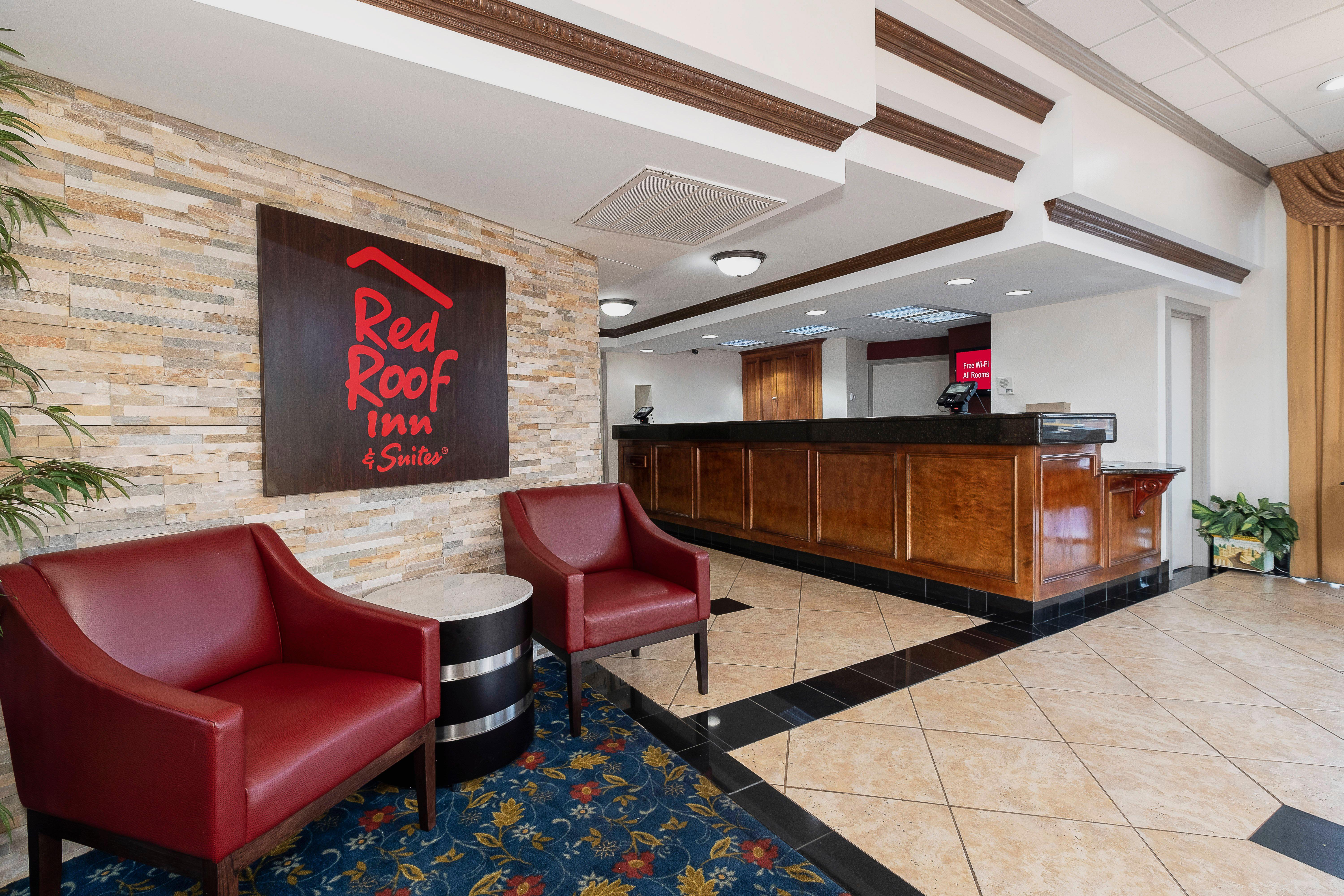Red Roof Inn & Suites Мейкън Екстериор снимка