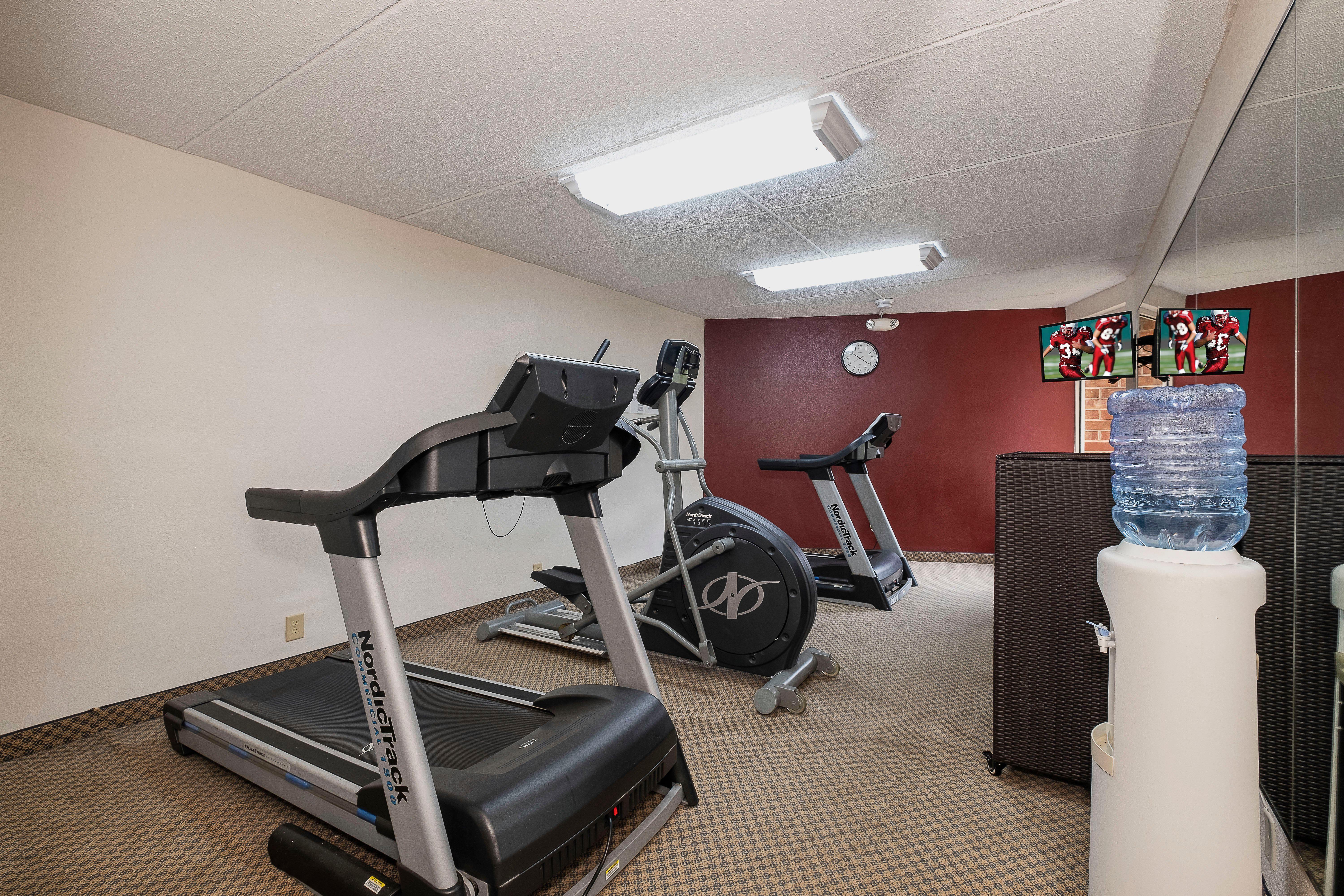 Red Roof Inn & Suites Мейкън Екстериор снимка