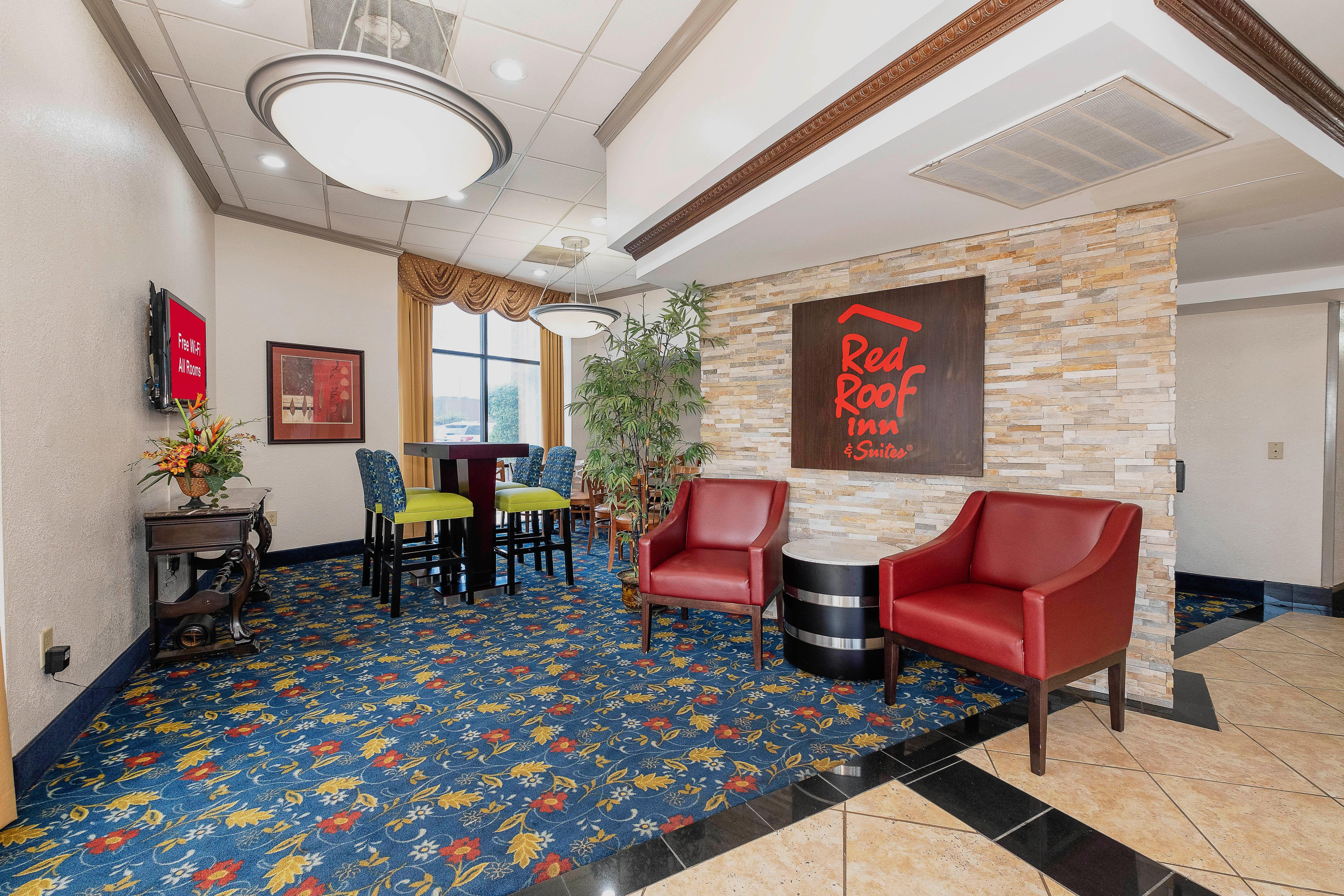 Red Roof Inn & Suites Мейкън Екстериор снимка
