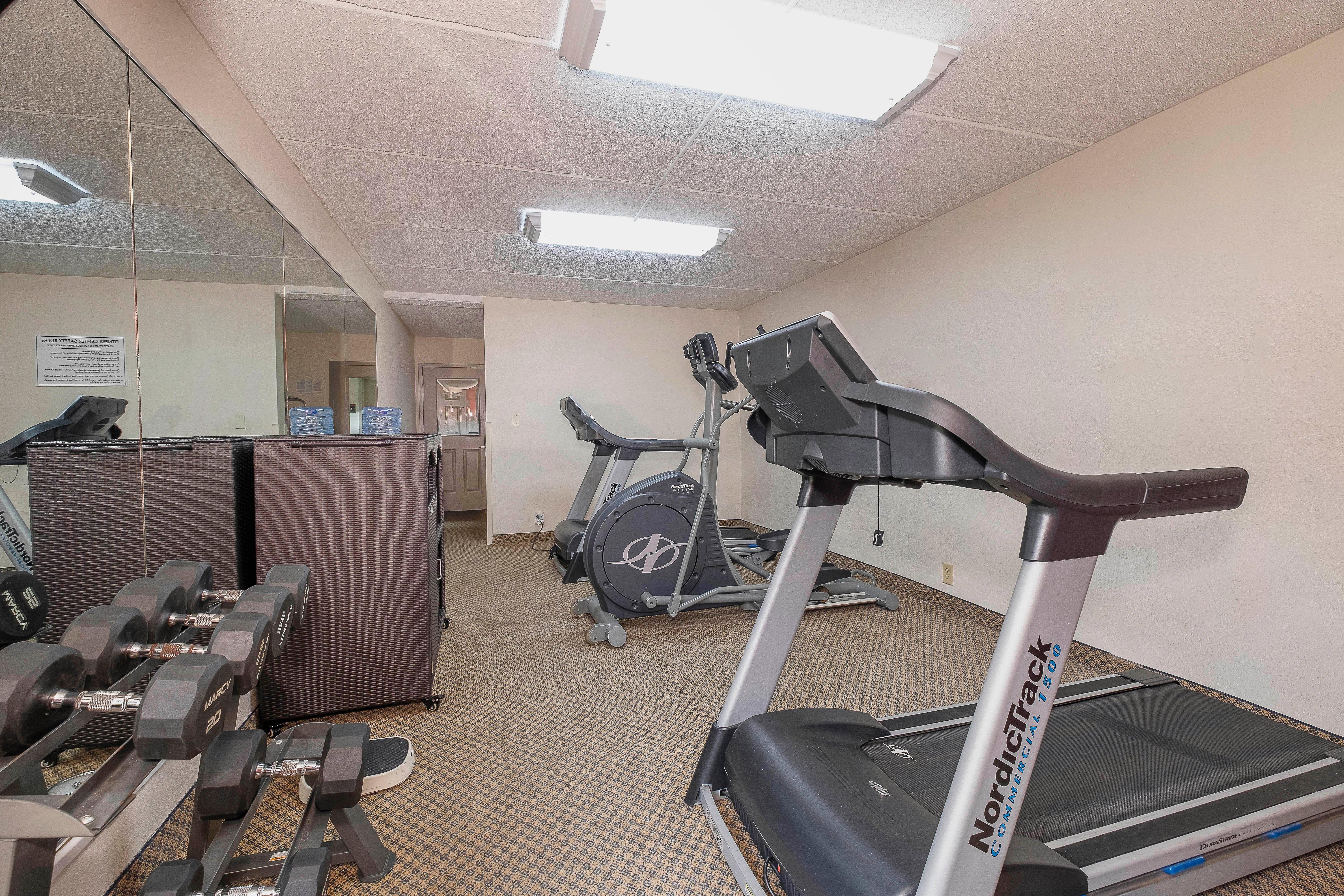 Red Roof Inn & Suites Мейкън Екстериор снимка
