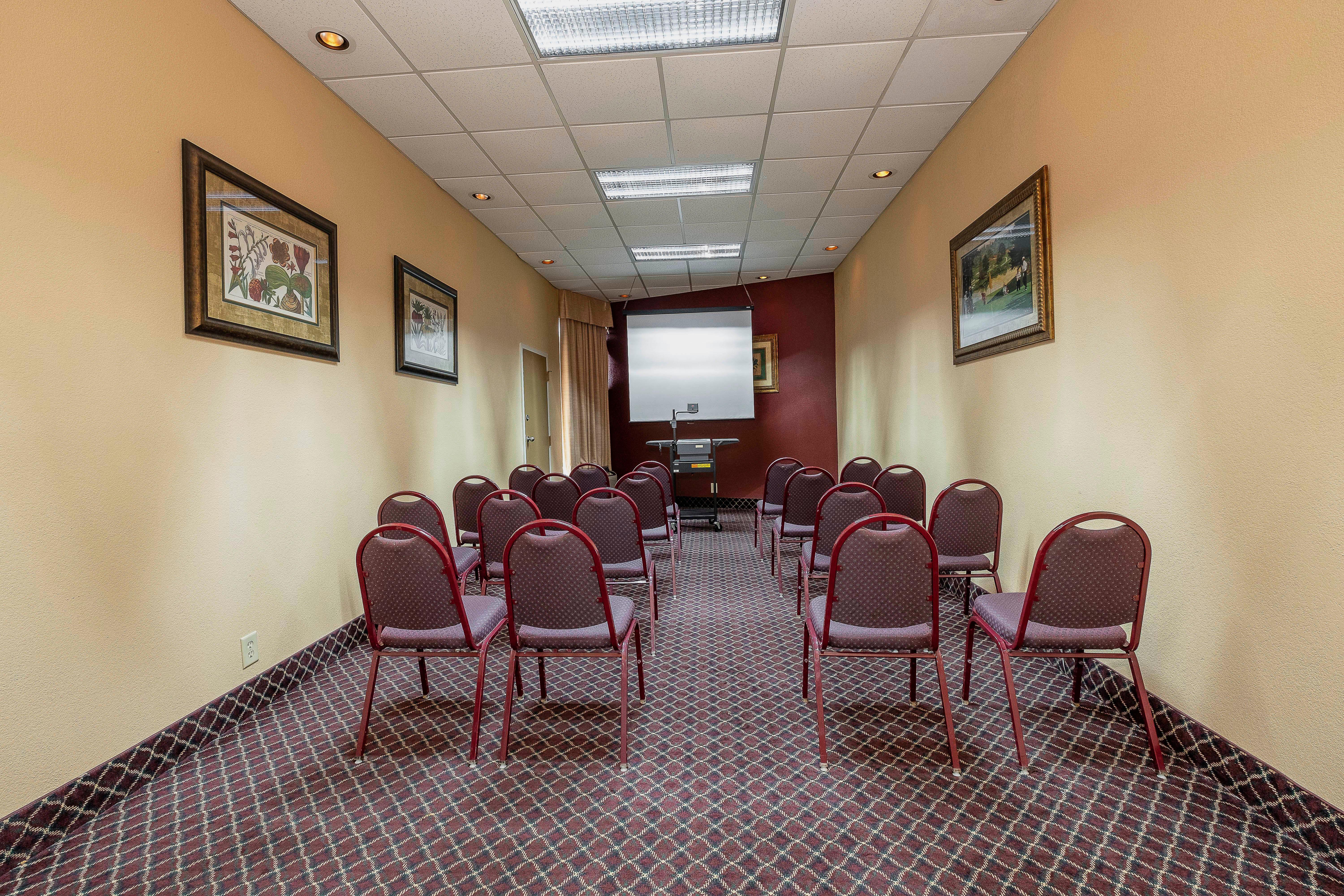 Red Roof Inn & Suites Мейкън Екстериор снимка