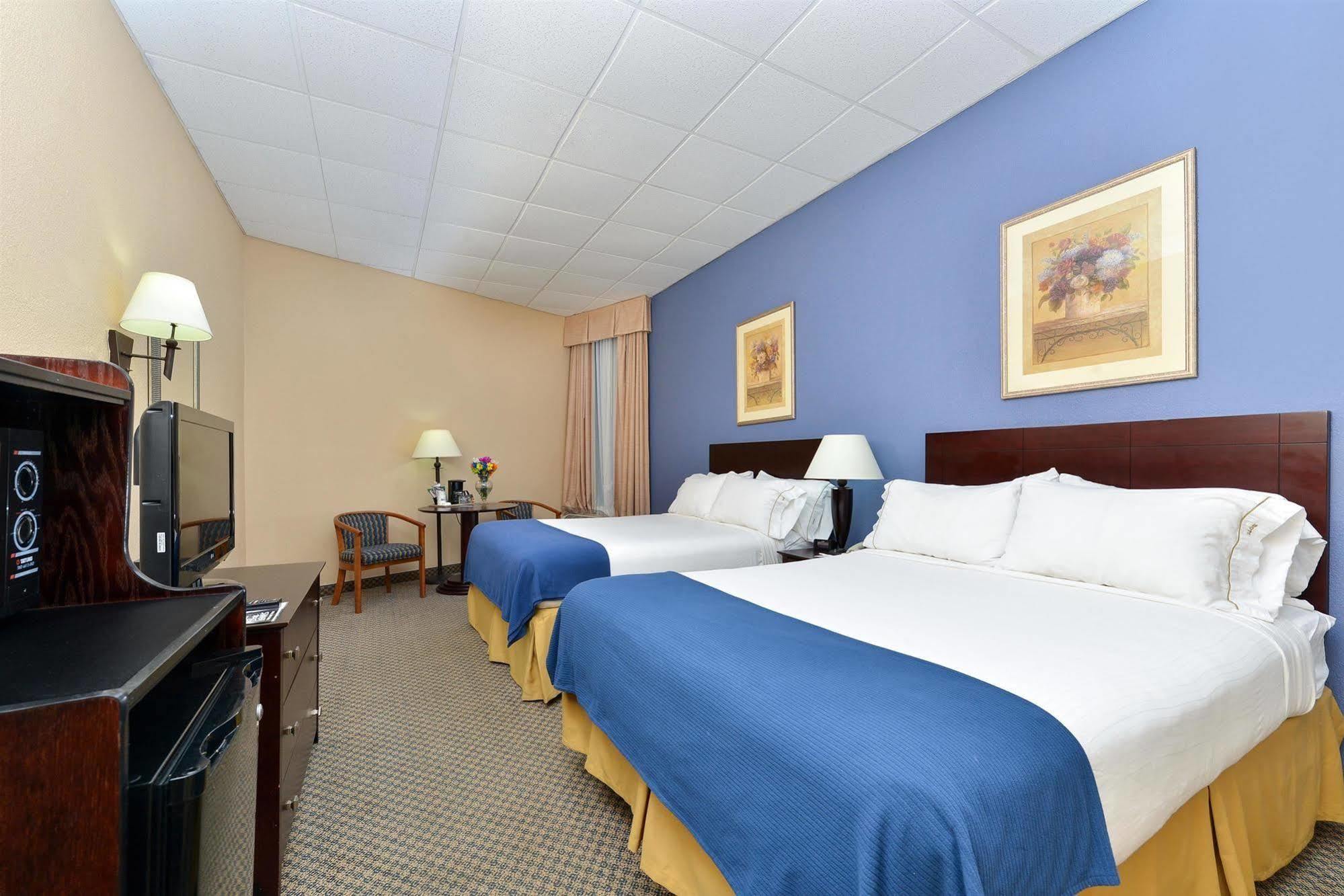 Red Roof Inn & Suites Мейкън Екстериор снимка
