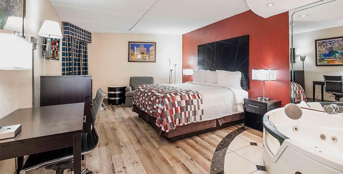 Red Roof Inn & Suites Мейкън Екстериор снимка